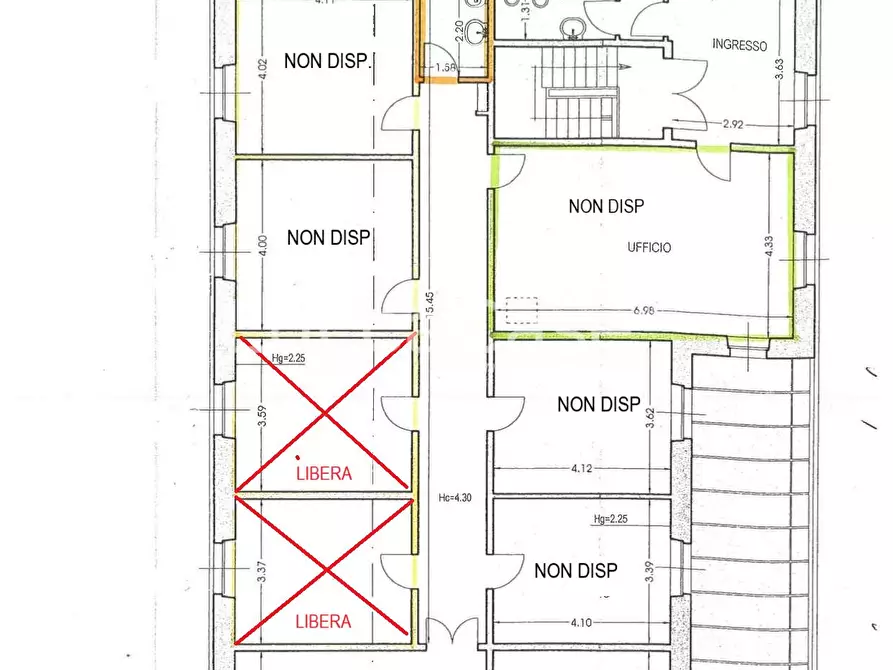 Immagine 15 di Ufficio in affitto  a Lucca