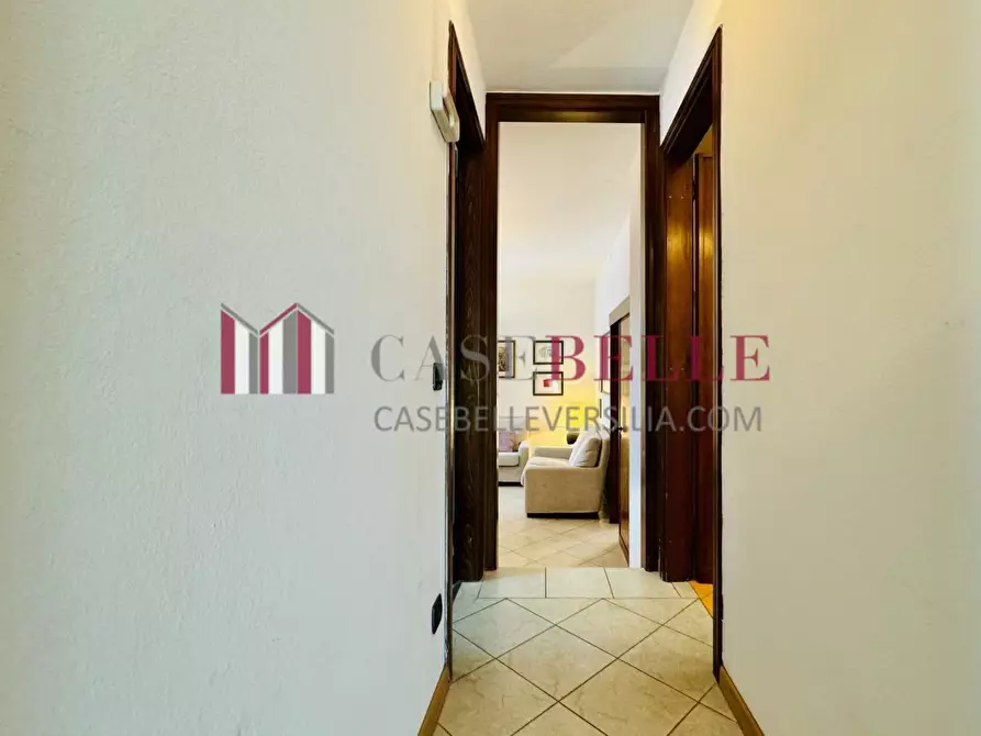 Immagine 12 di Appartamento in affitto  a Pietrasanta