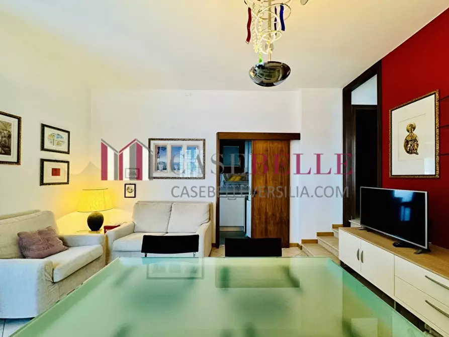 Immagine 4 di Appartamento in affitto  a Pietrasanta