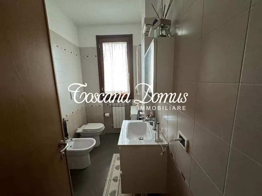 Immagine 7 di Appartamento in vendita  a Siena