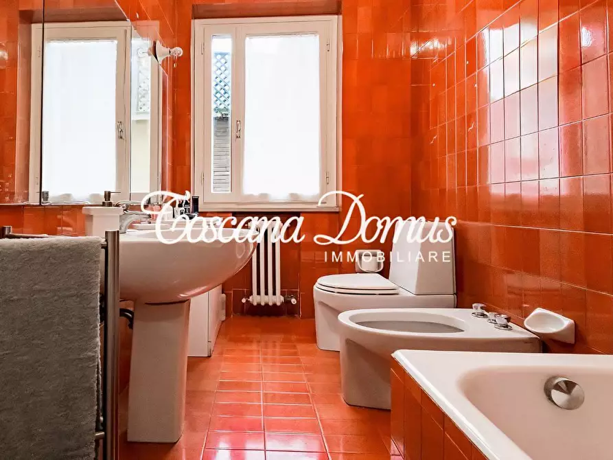 Immagine 22 di Appartamento in vendita  a Siena