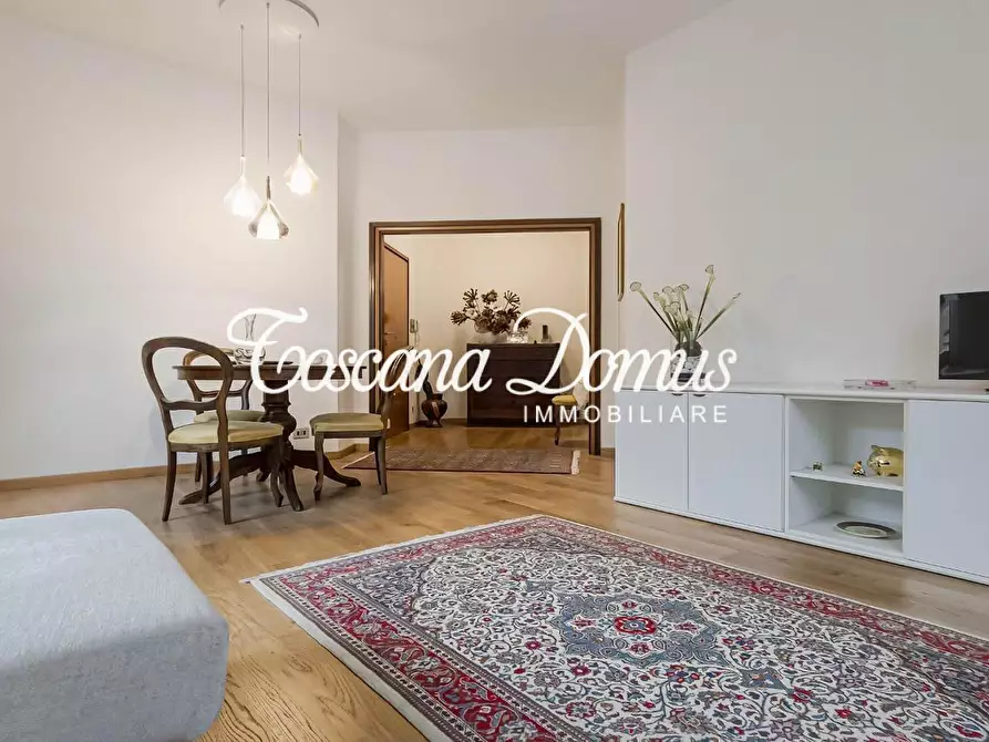 Immagine 7 di Appartamento in vendita  a Siena