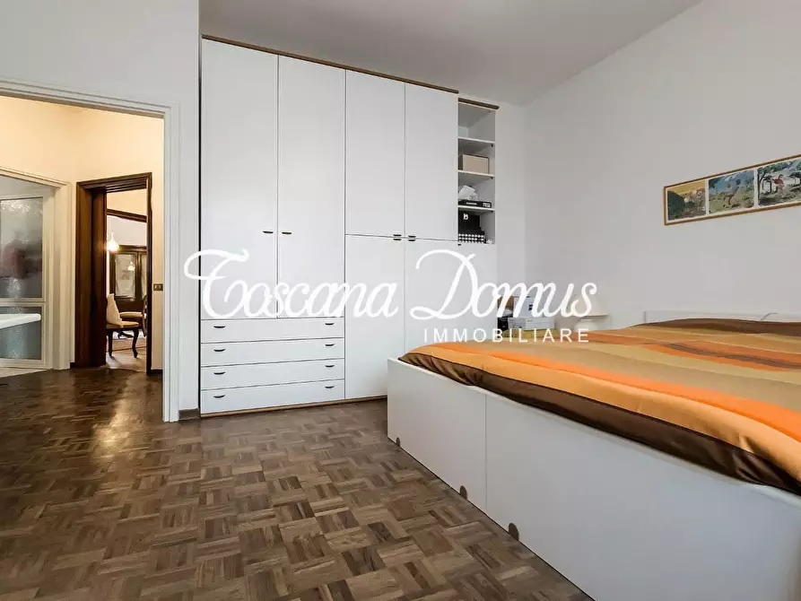 Immagine 18 di Appartamento in vendita  a Siena