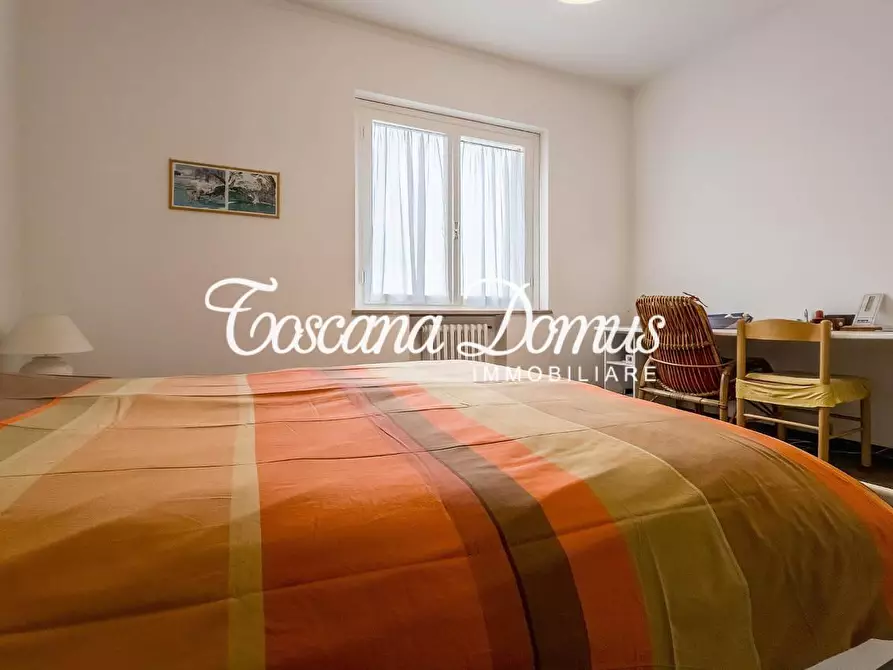 Immagine 16 di Appartamento in vendita  a Siena