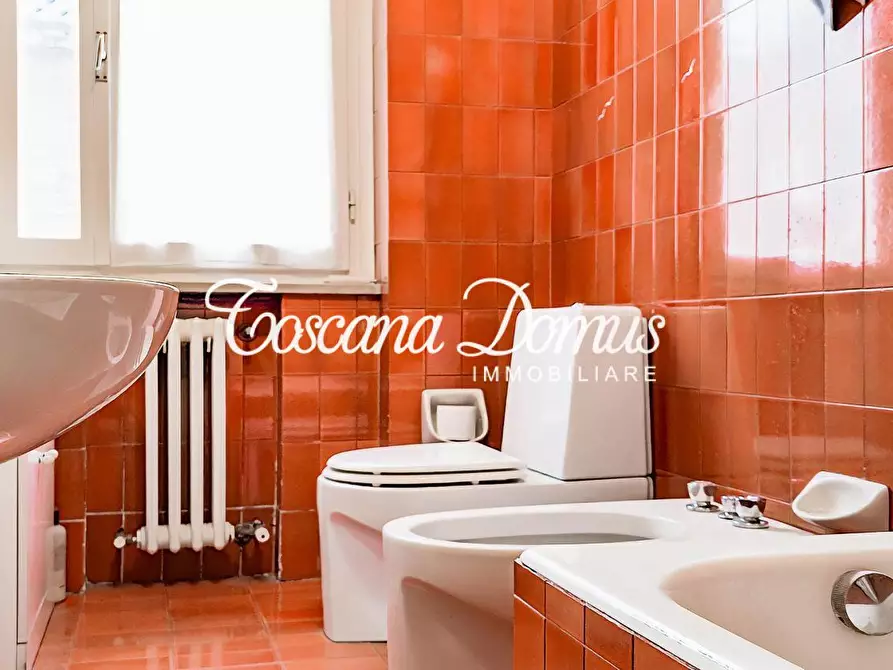 Immagine 23 di Appartamento in vendita  a Siena