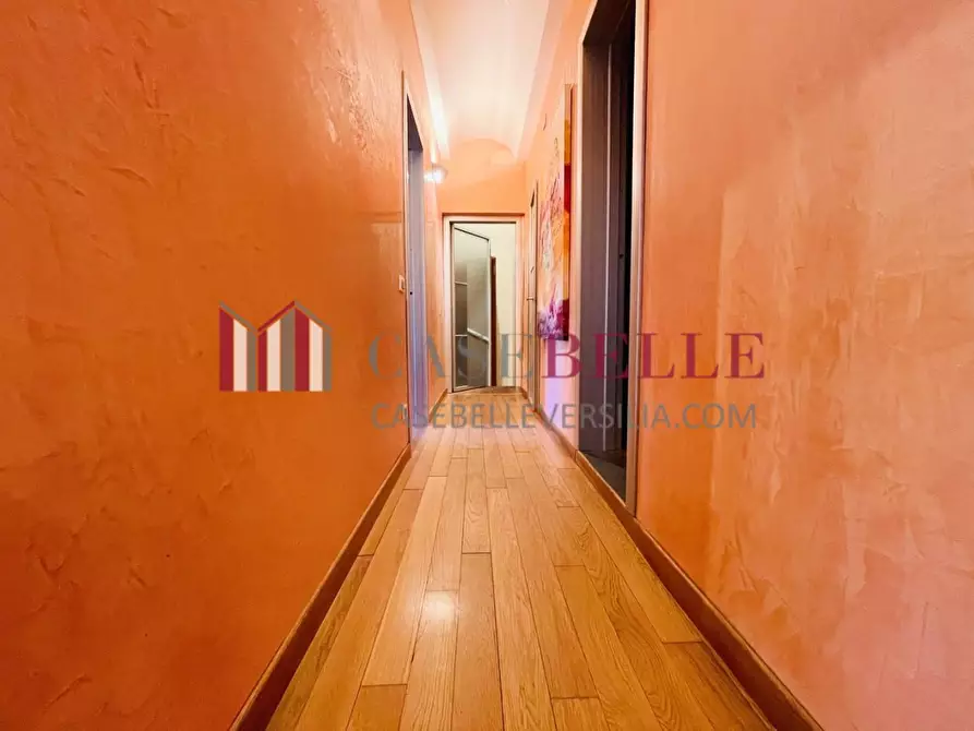 Immagine 14 di Appartamento in vendita  a Pietrasanta