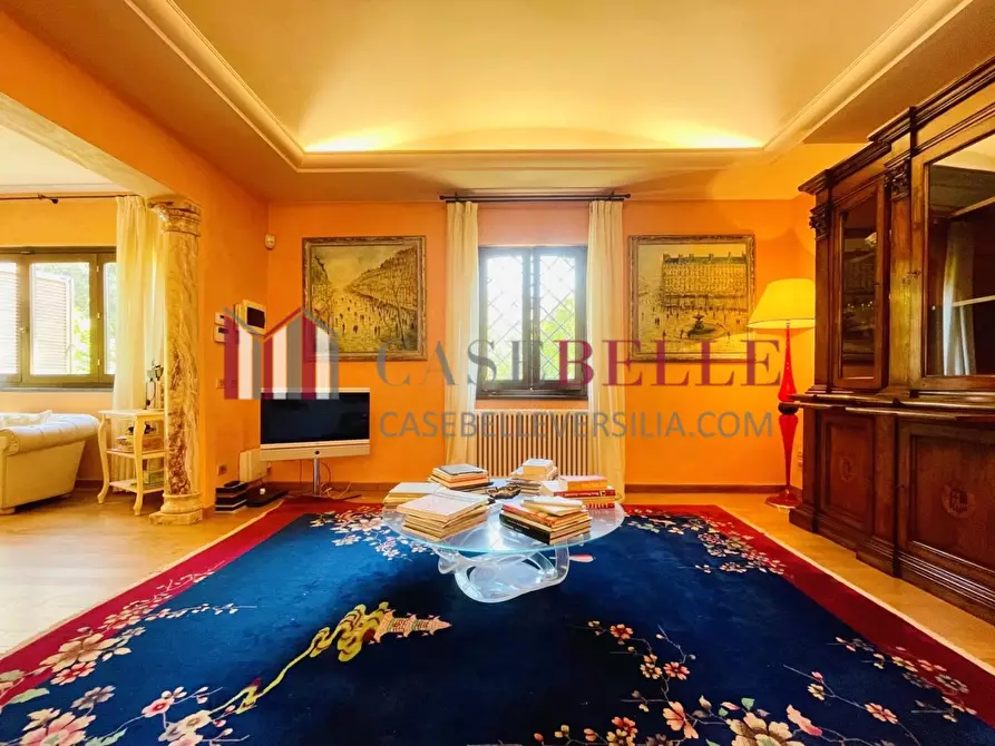 Immagine 7 di Appartamento in vendita  a Pietrasanta