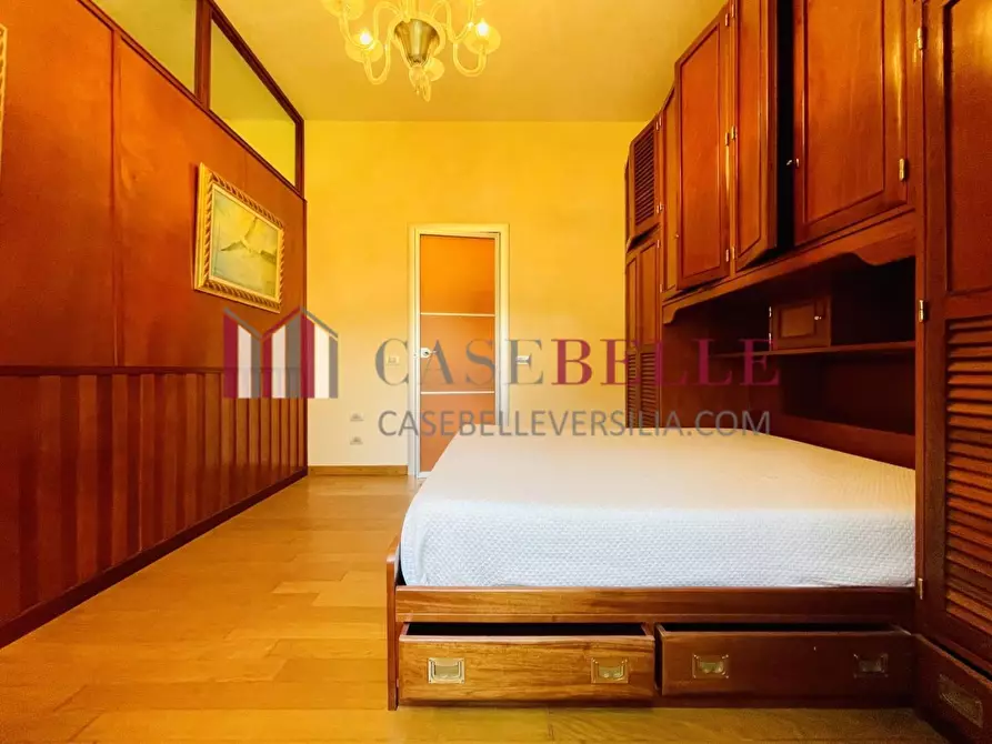 Immagine 18 di Appartamento in vendita  a Pietrasanta