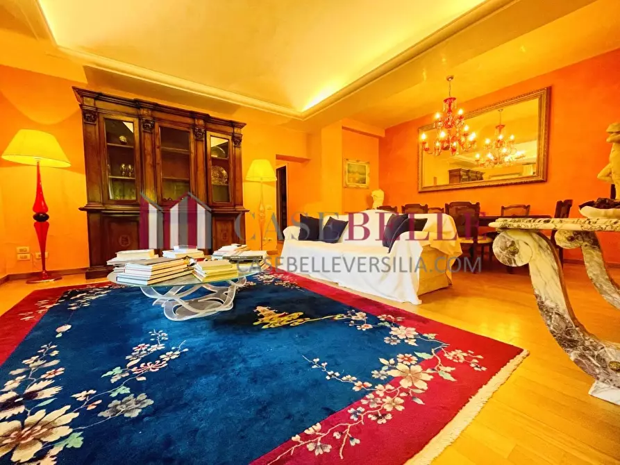 Immagine 13 di Appartamento in vendita  a Pietrasanta