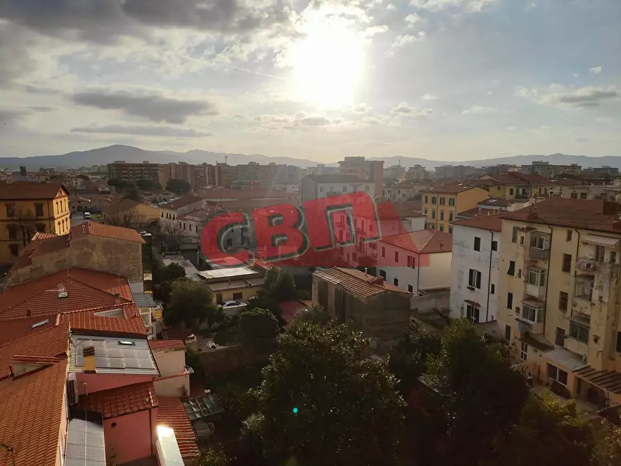 Immagine 9 di Appartamento in vendita  a Livorno