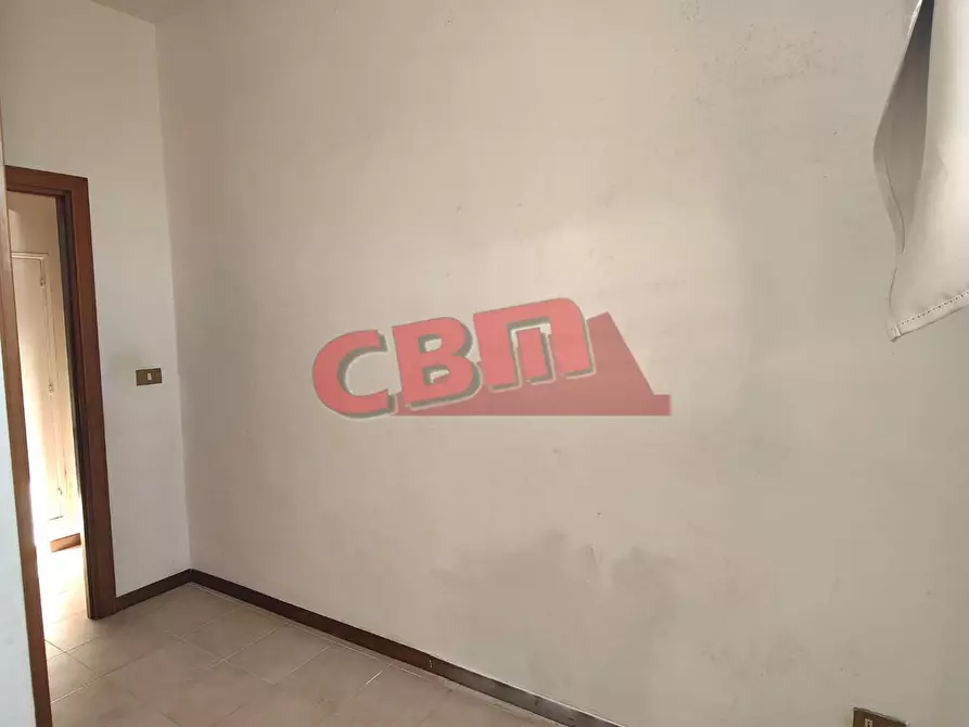 Immagine 16 di Appartamento in vendita  a Livorno