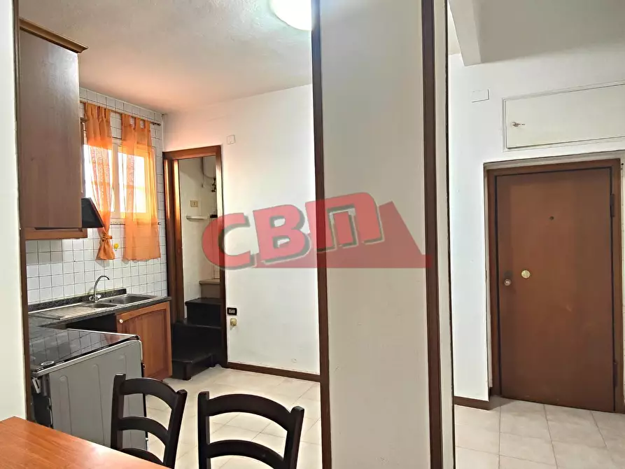 Immagine 4 di Appartamento in vendita  a Livorno