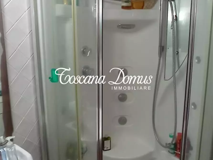 Immagine 11 di Appartamento in vendita  a Castelnuovo Berardenga