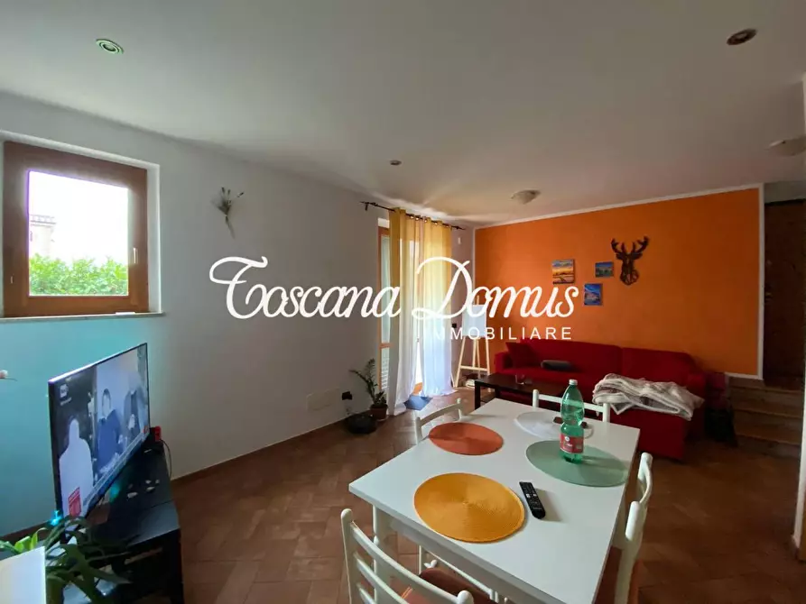 Immagine 3 di Appartamento in vendita  a Castelnuovo Berardenga