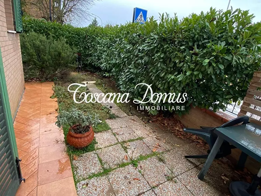 Immagine 7 di Appartamento in vendita  a Castelnuovo Berardenga