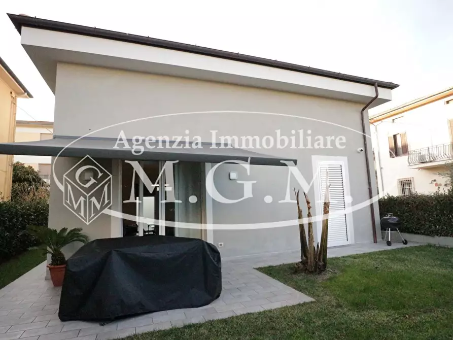 Immagine 38 di Casa indipendente in vendita  a Pontedera