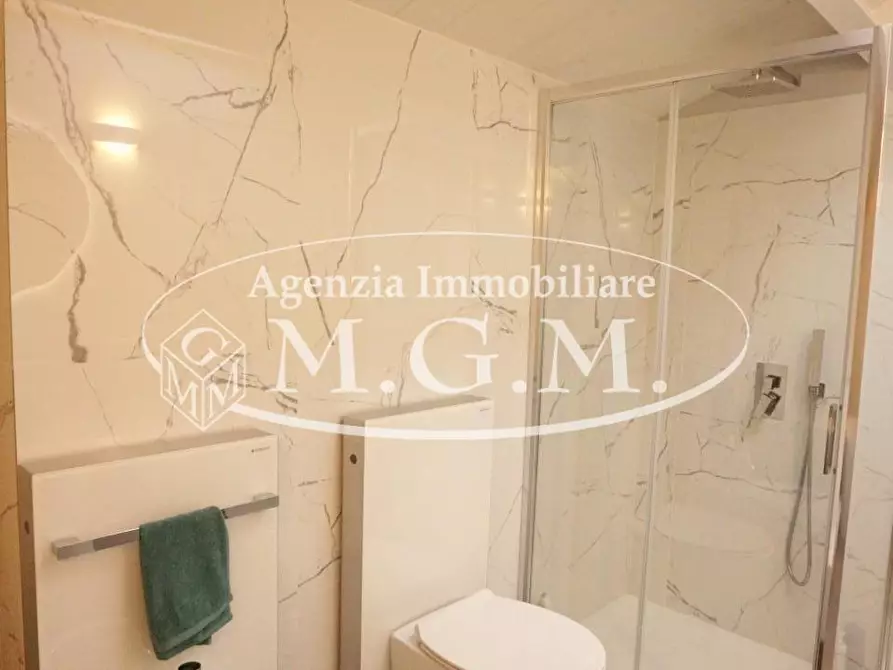 Immagine 25 di Casa indipendente in vendita  a Pontedera