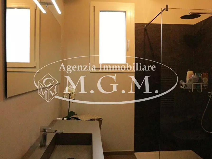 Immagine 34 di Casa indipendente in vendita  a Pontedera