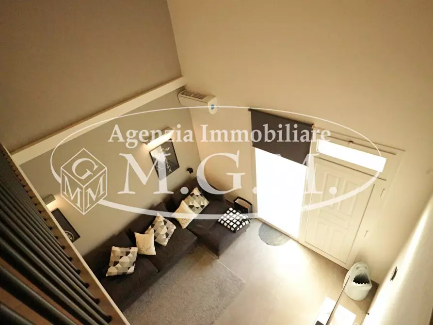 Immagine 12 di Casa indipendente in vendita  a Pontedera