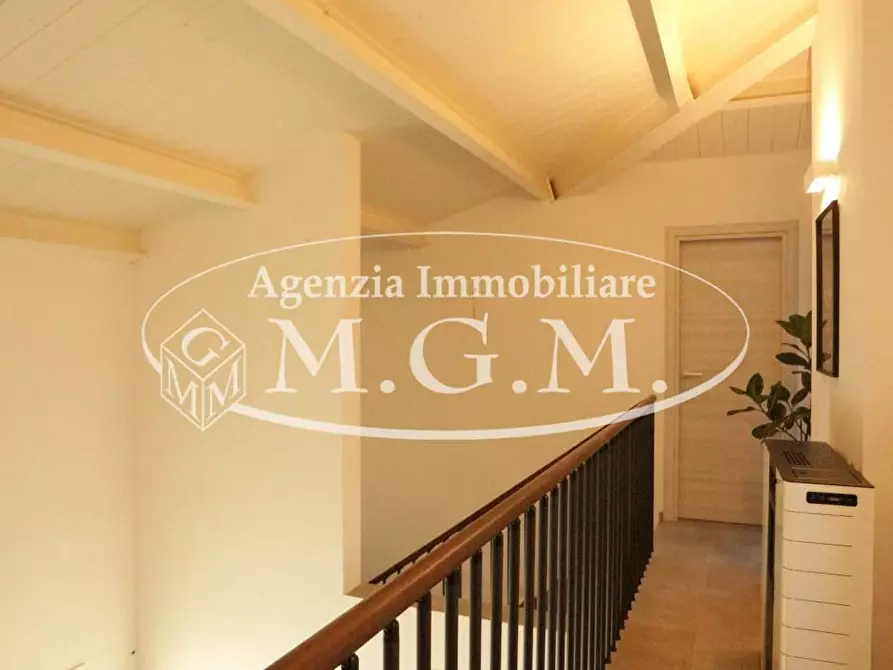 Immagine 22 di Casa indipendente in vendita  a Pontedera