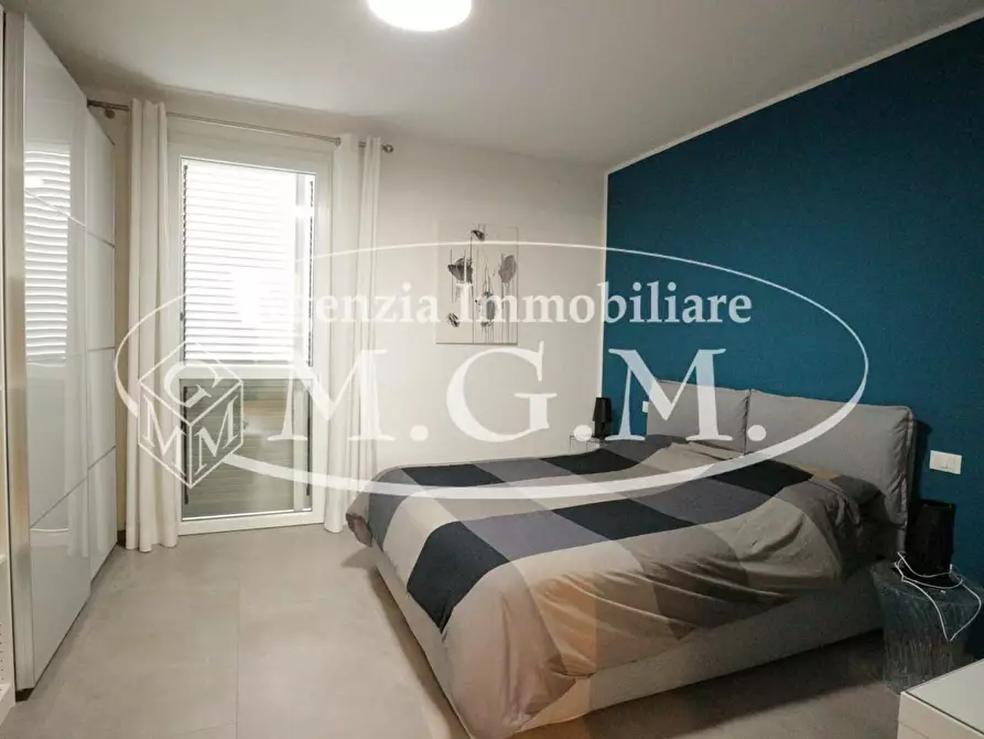 Immagine 27 di Casa indipendente in vendita  a Pontedera