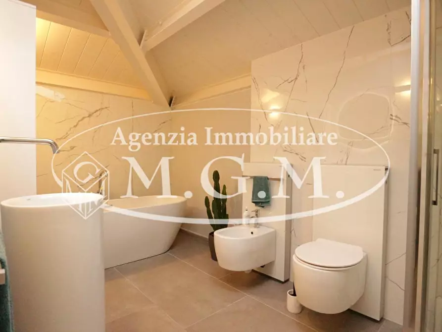 Immagine 20 di Casa indipendente in vendita  a Pontedera