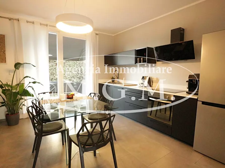 Immagine 8 di Casa indipendente in vendita  a Pontedera