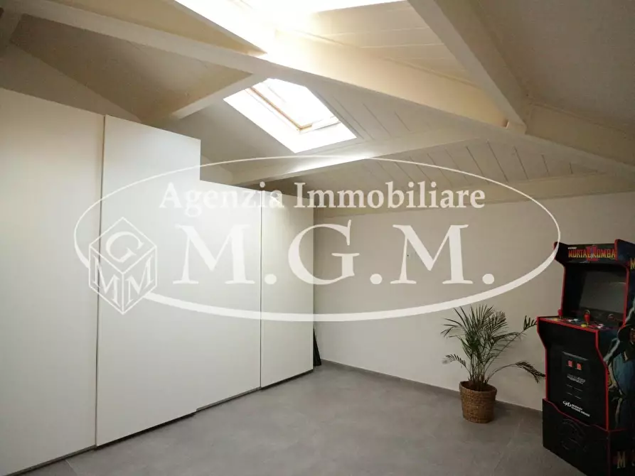 Immagine 18 di Casa indipendente in vendita  a Pontedera