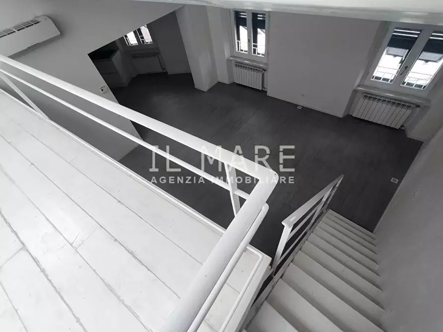 Immagine 27 di Appartamento in vendita  a Massa