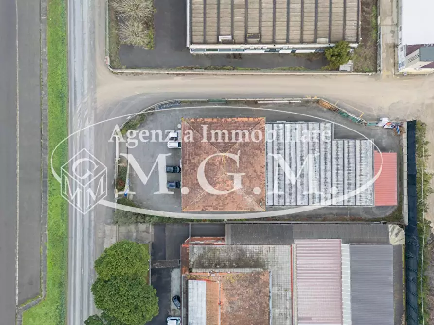 Immagine 8 di Attività artigianale in vendita  a Bientina