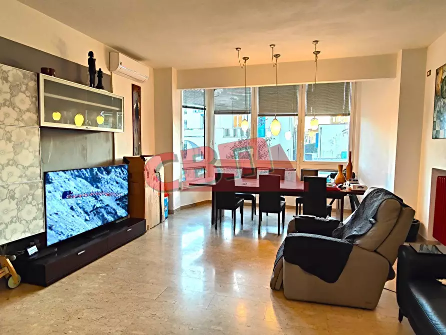 Immagine 1 di Appartamento in vendita  a Livorno