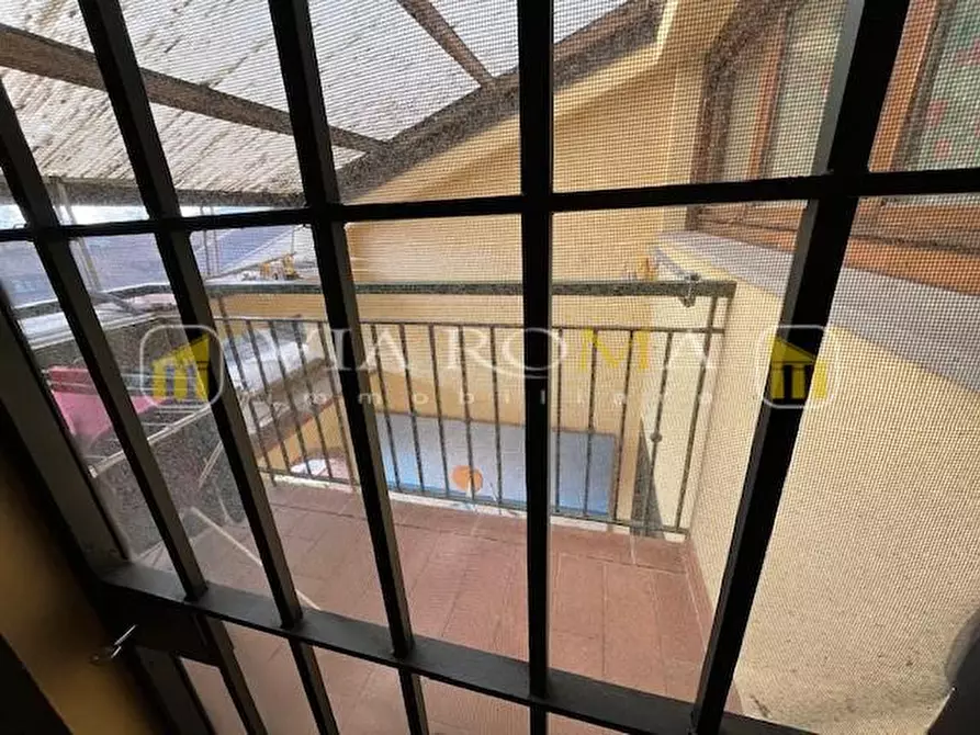 Immagine 37 di Appartamento in vendita  a Lucca