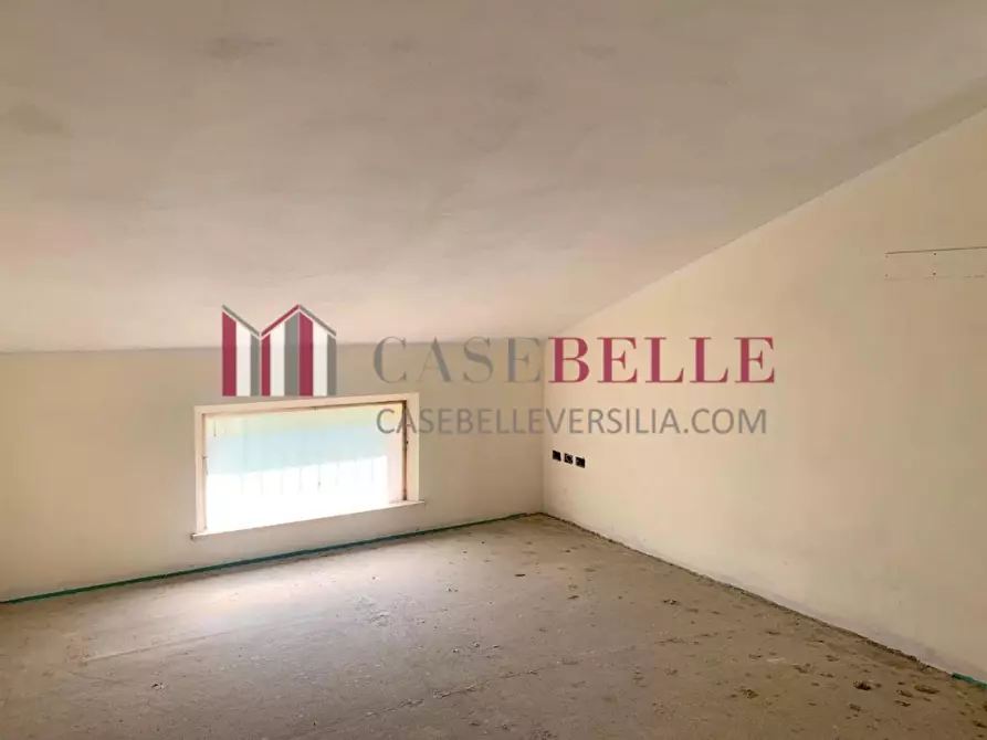 Immagine 15 di Casa indipendente in vendita  a Massarosa