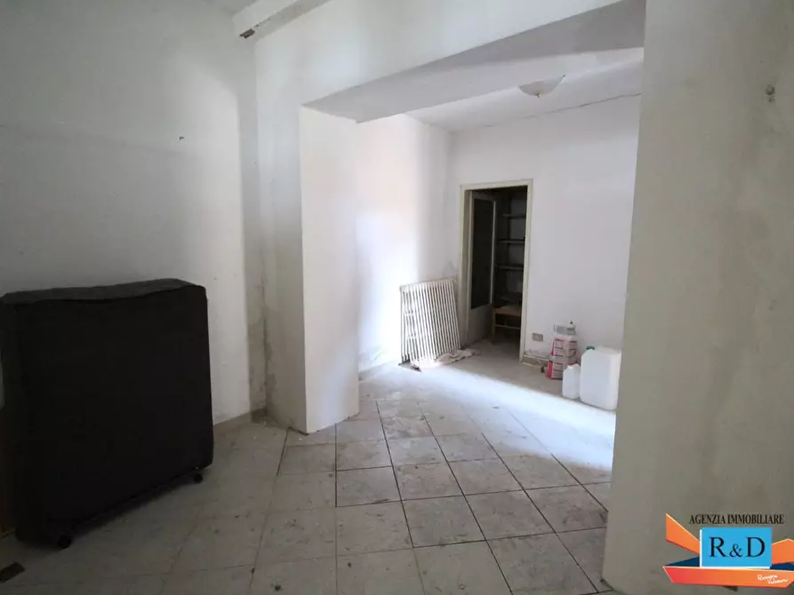 Immagine 3 di Appartamento in vendita  a Chiusdino