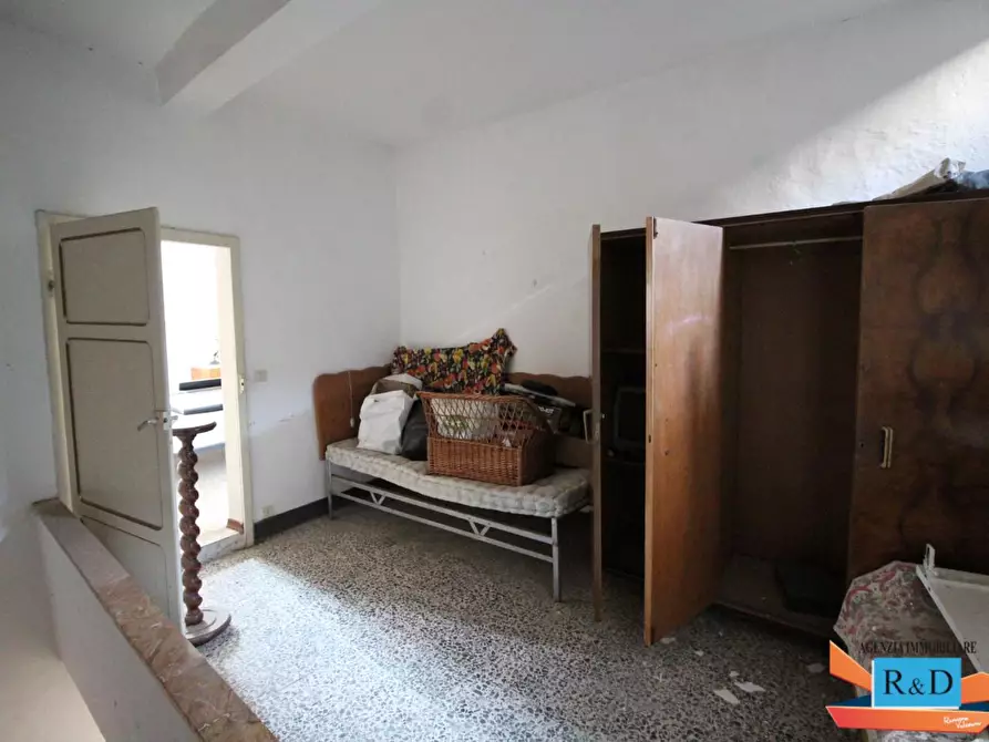 Immagine 8 di Appartamento in vendita  a Chiusdino