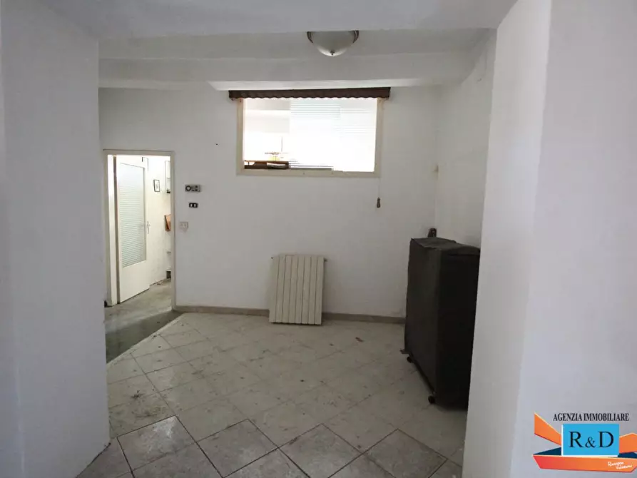 Immagine 4 di Appartamento in vendita  a Chiusdino