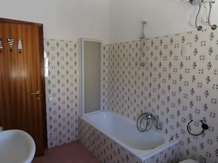 Immagine 10 di Appartamento in vendita  a Colle Di Val D'elsa