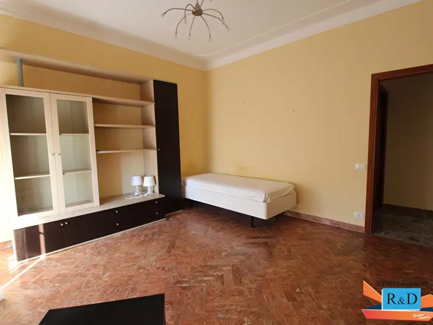 Immagine 5 di Appartamento in vendita  a Colle Di Val D'elsa