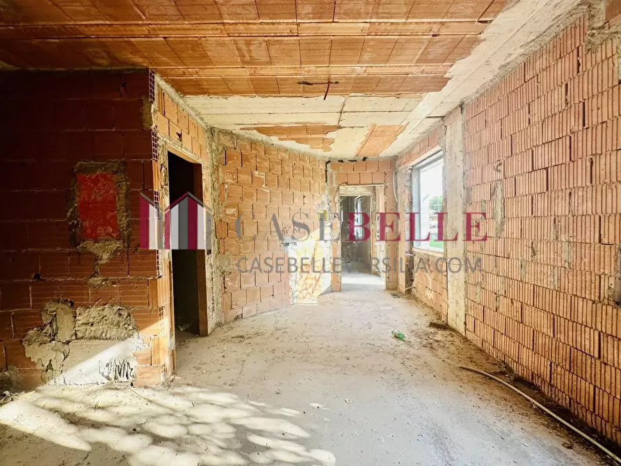 Immagine 5 di Casa indipendente in vendita  a Seravezza