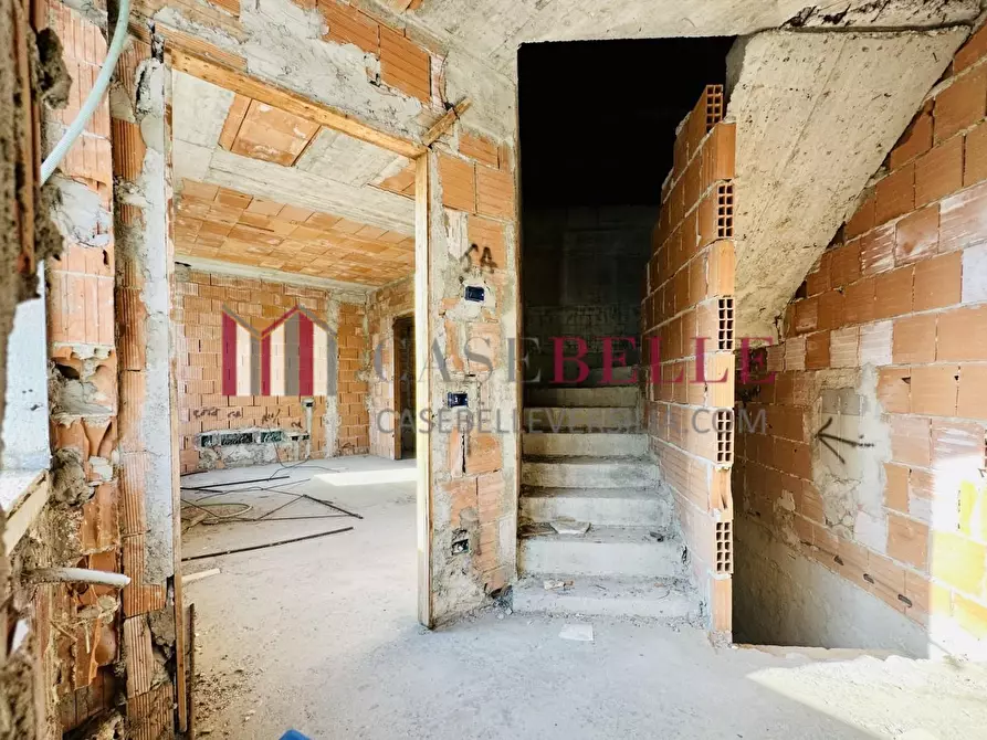 Immagine 10 di Casa indipendente in vendita  a Seravezza