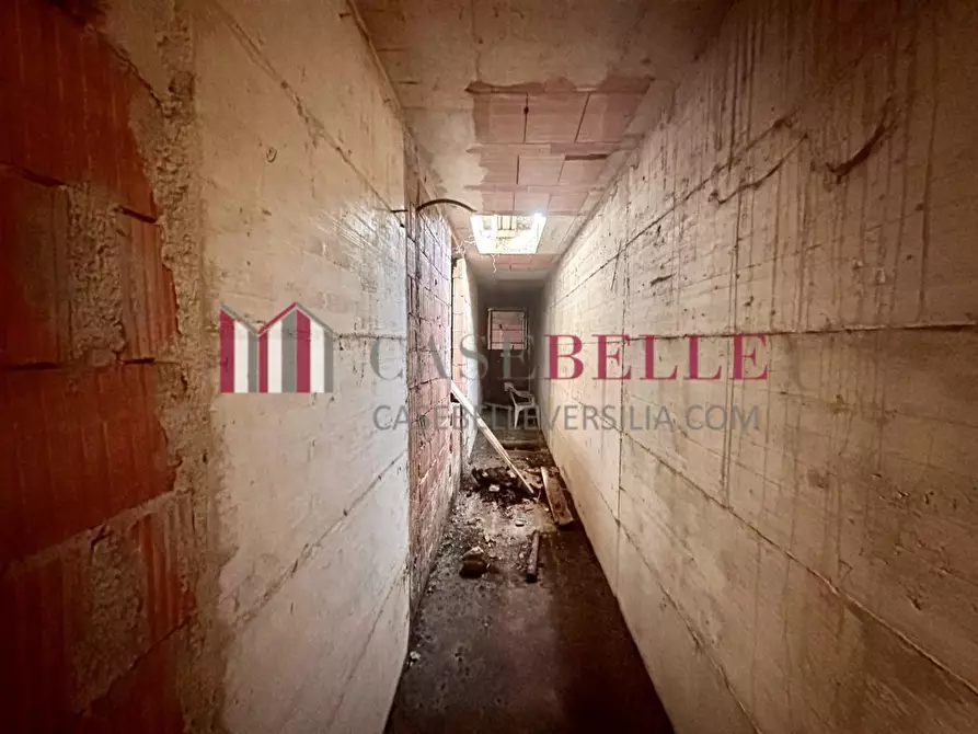 Immagine 8 di Casa indipendente in vendita  a Seravezza