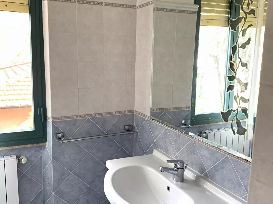 Immagine 14 di Casa bifamiliare in affitto  a Forte Dei Marmi