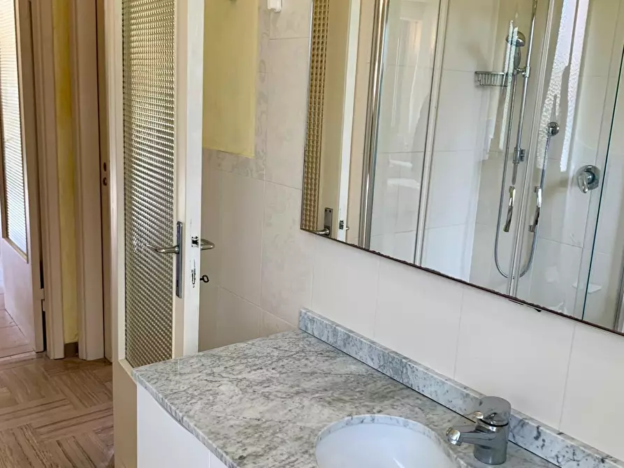 Immagine 46 di Casa bifamiliare in affitto  a Forte Dei Marmi