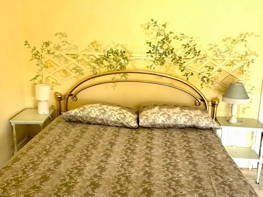 Immagine 10 di Casa bifamiliare in affitto  a Forte Dei Marmi