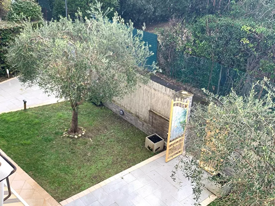 Immagine 2 di Casa bifamiliare in affitto  a Forte Dei Marmi