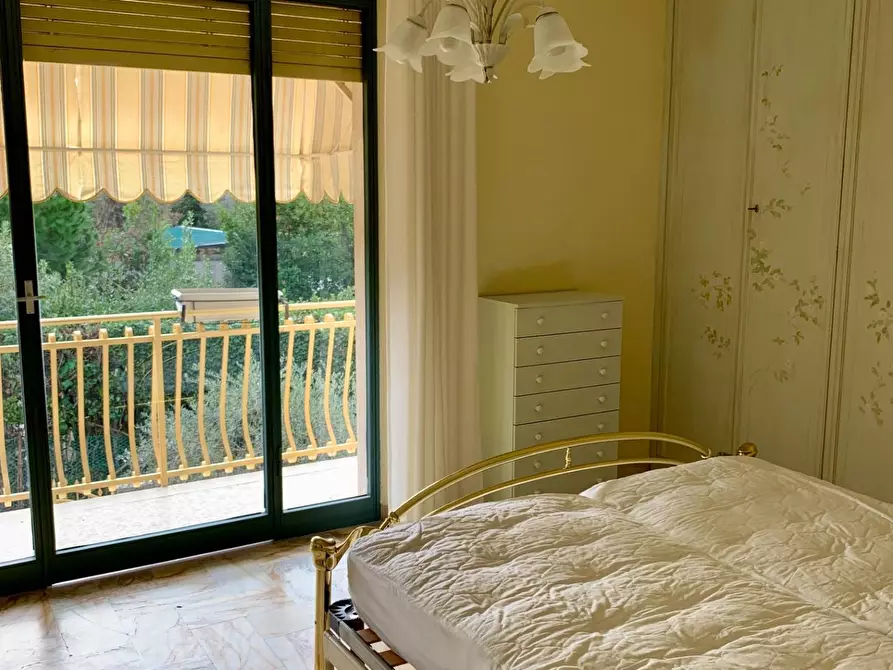 Immagine 13 di Casa bifamiliare in affitto  a Forte Dei Marmi