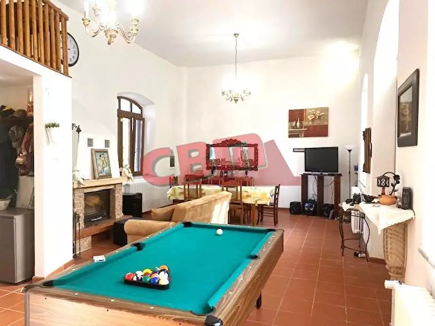 Immagine 12 di Casa colonica in vendita  a Molazzana