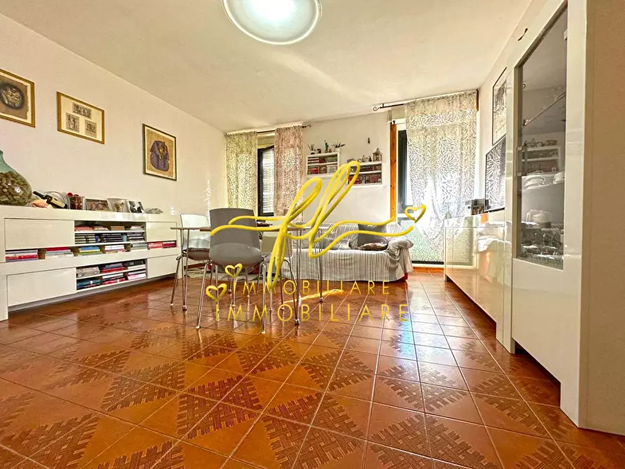 Immagine 4 di Appartamento in vendita  a San Vincenzo