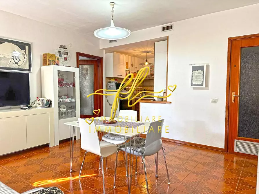 Immagine 6 di Appartamento in vendita  a San Vincenzo