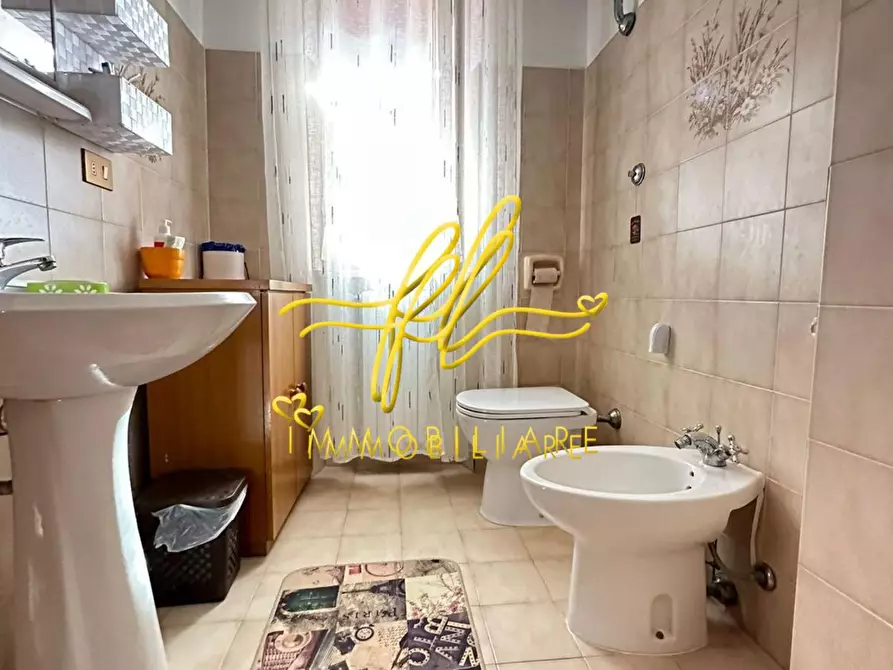 Immagine 17 di Villa in vendita  a Guardistallo